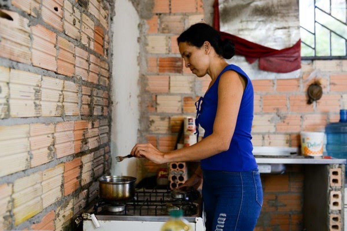 Em 2021, na Bahia cerca de 6,9 milhões de pessoas viviam abaixo da linha de pobreza, diz IBGE