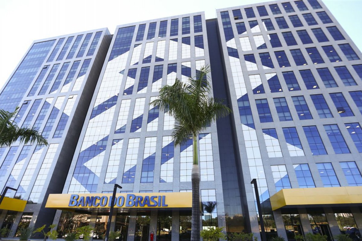 Lucro dos grandes bancos brasileiros cresce 7,6% no terceiro semestre de 2022