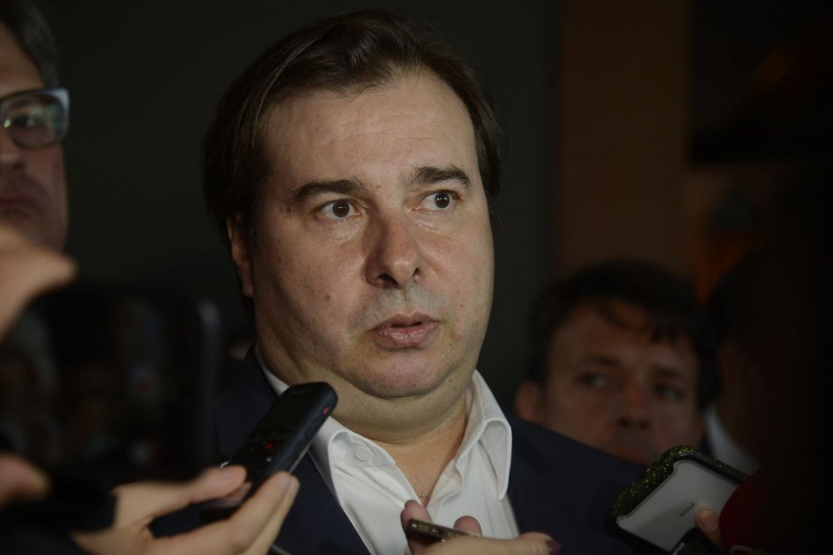 Pacote anticrime deve ser votado na próxima semana, afirma Maia 