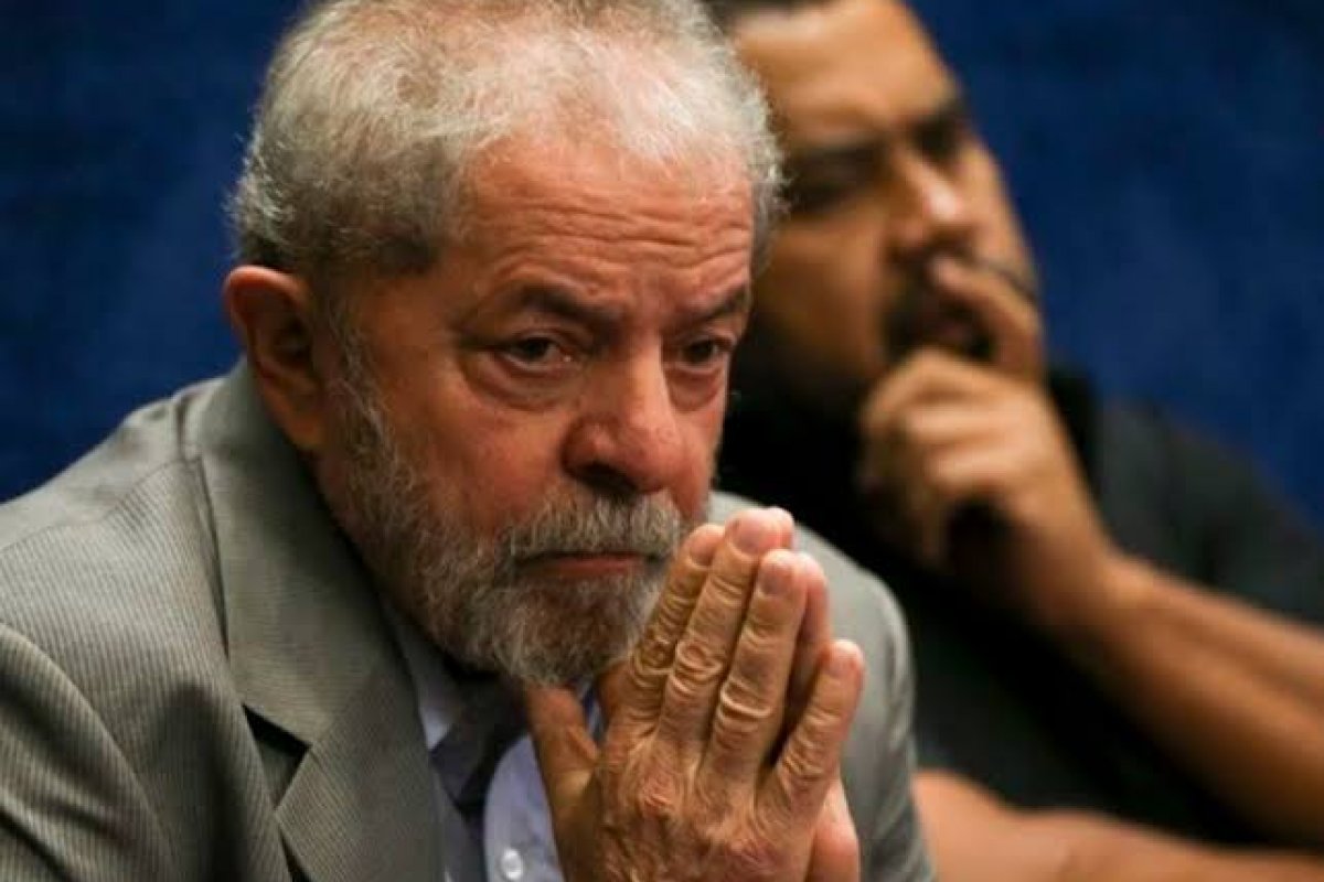 Exame de Lula mostra alterações inflamatórias decorrentes do esforço vocal