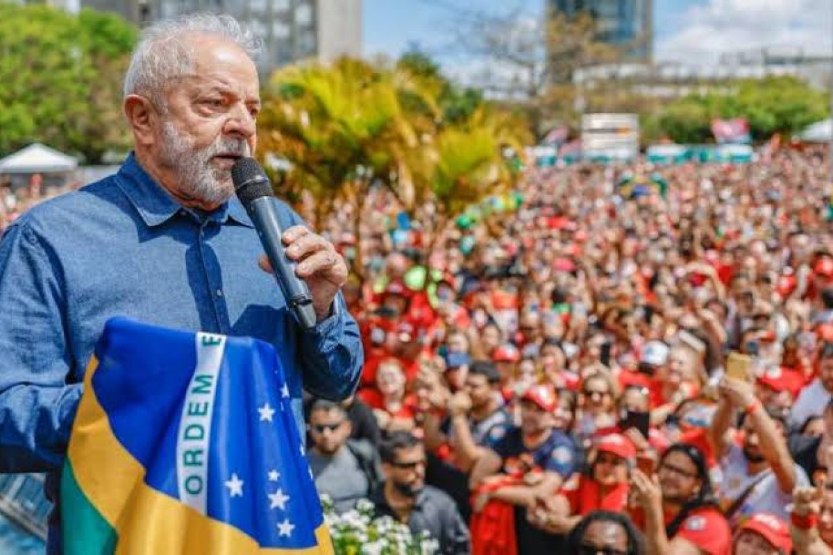 CitiBank afirma que mercado financeiro pode ter se enganado sobre Lula e corta exposição a riscos no Brasil