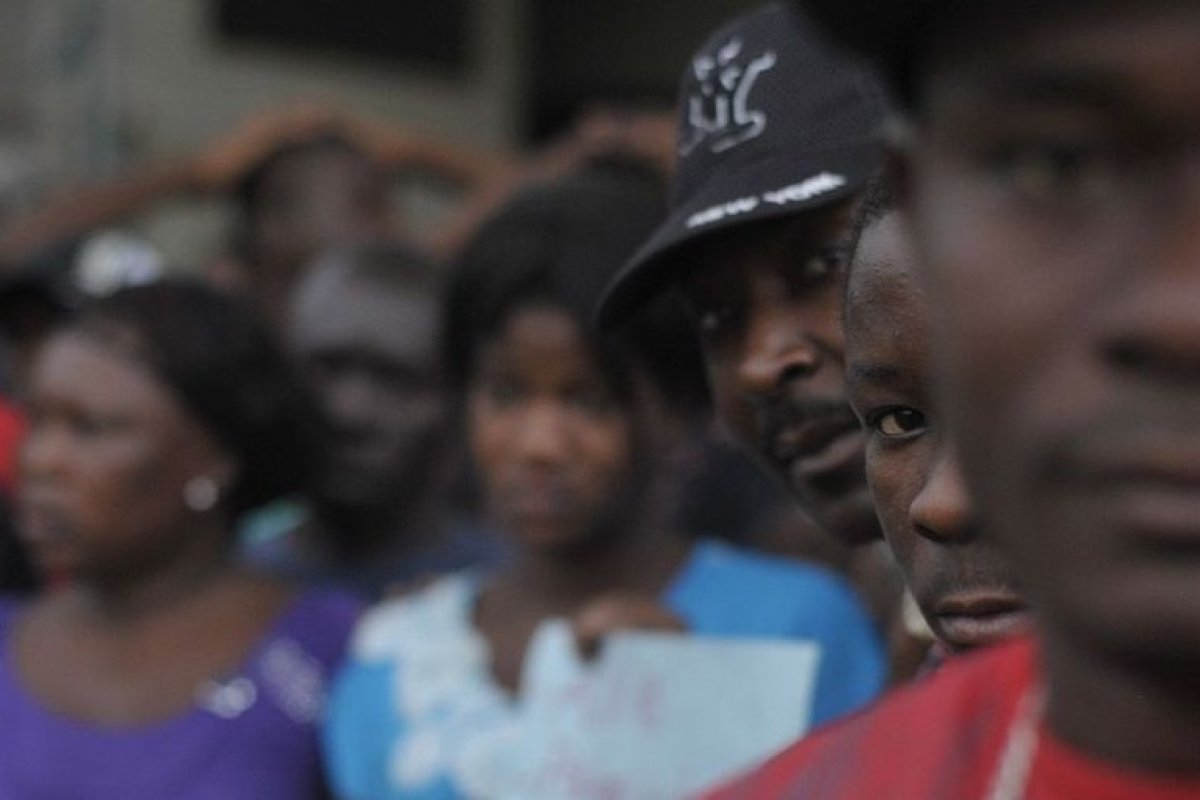 Dia da Consciência Negra: negros ganham 30% menos que brancos de igual perfil