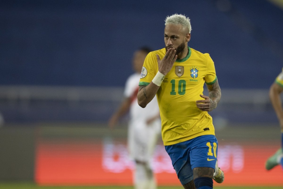 Copa do Mundo: mais de 70% dos jogadores convocados para o mundial jogam na Europa