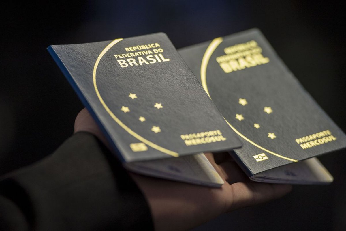 PF deve receber R$37 milhões para voltar a emitir passaporte