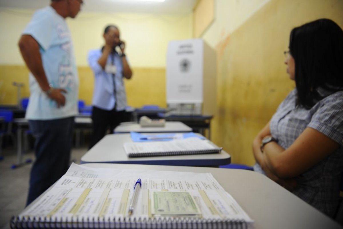 Mesários têm até a próxima terça-feira para apresentarem justificativa por ausência no 2º turno