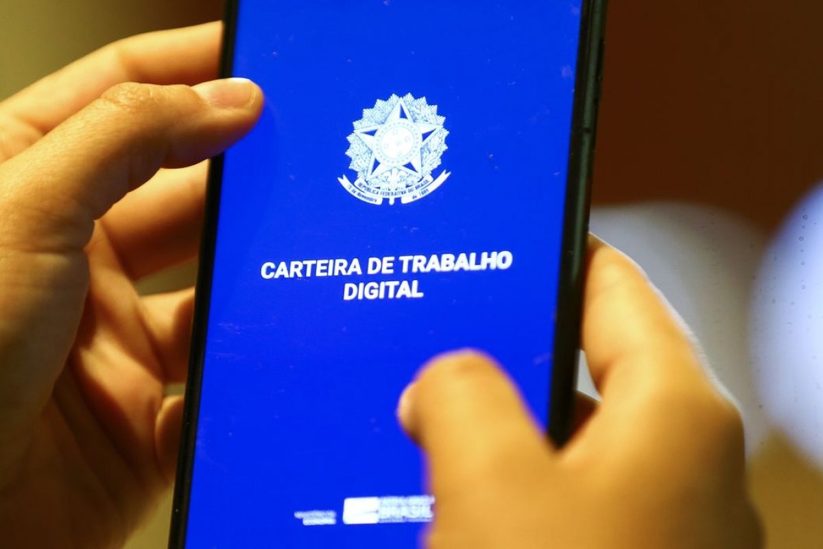 SineBahia divulga vagas de emprego para esta segunda-feira (28)