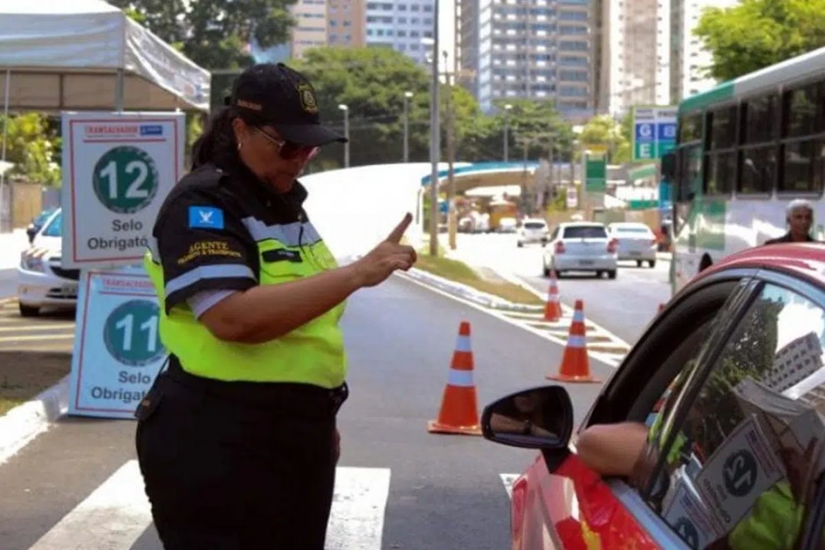 Eventos modificam o trânsito em ruas de Salvador neste domingo (27)