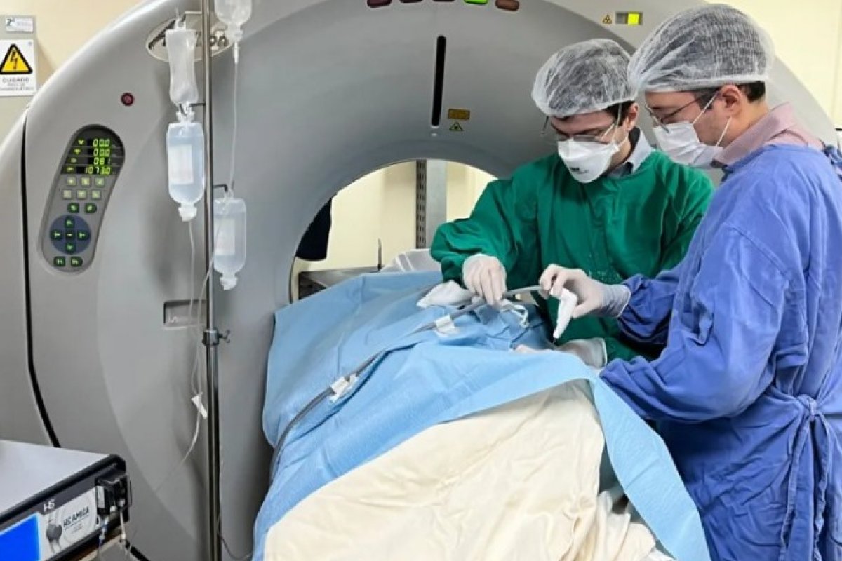 Hospital realiza procedimento inédito em tratamento contra o câncer pelo SUS na Bahia
