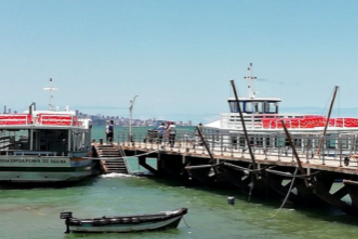 Travessia Salvador-Mar Grande tem fluxo tranquilo; Uso de máscara é obrigatório nas embarcações e terminais