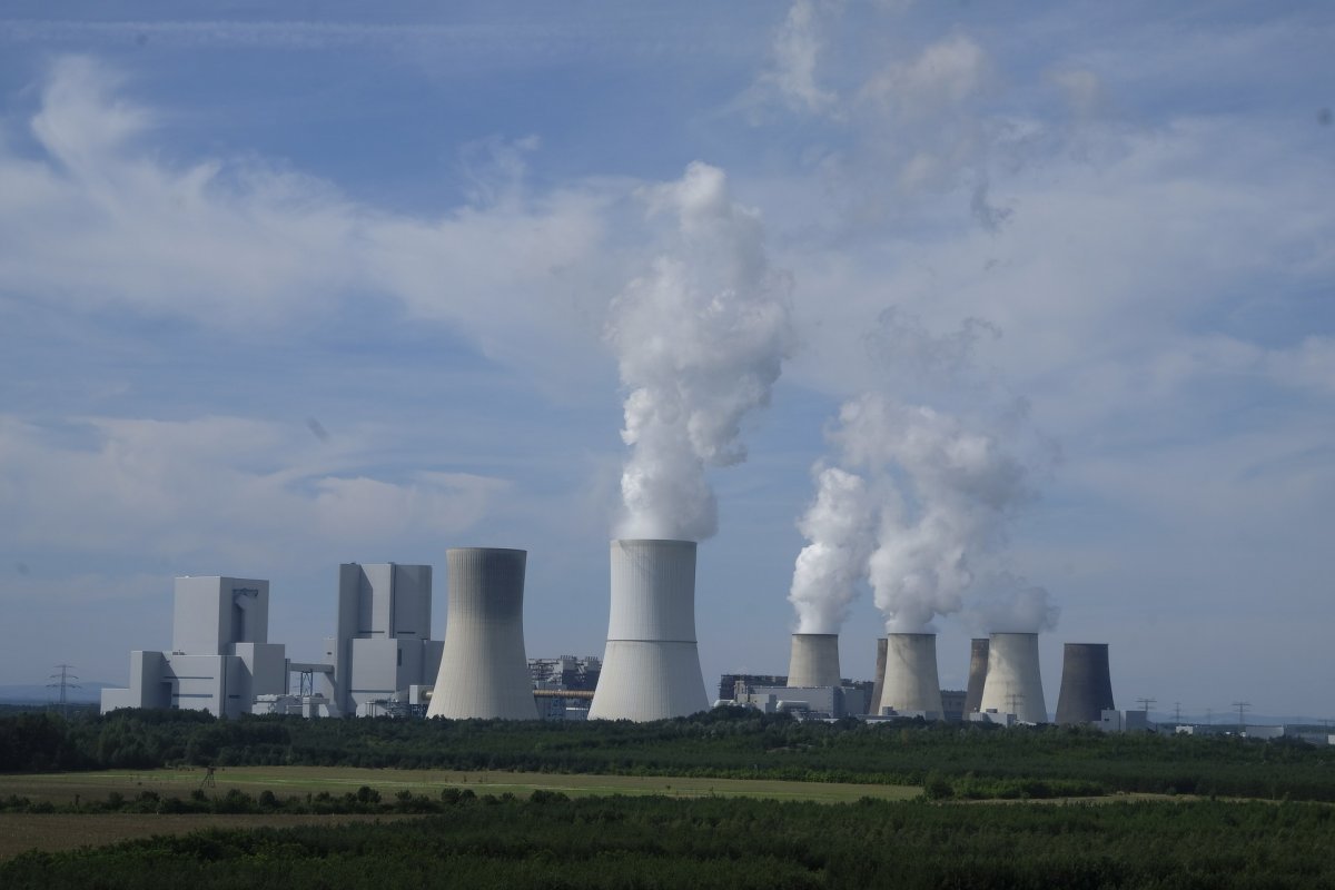 Medida que autoriza atuação do setor privado em mineração nuclear é aprovada pela Câmara