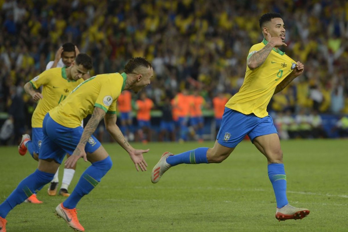 Seleção Brasileira tem 11,04% de chances de enfrentar a Argentina na semifinal da Copa do Mundo