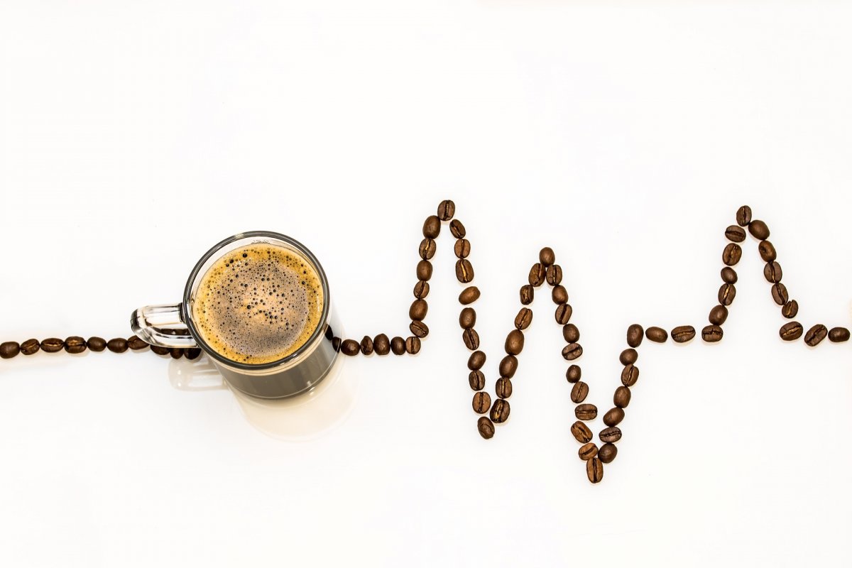 Estudo aponta que cafeína tem capacidade de fazer atletas correrem mais rápido