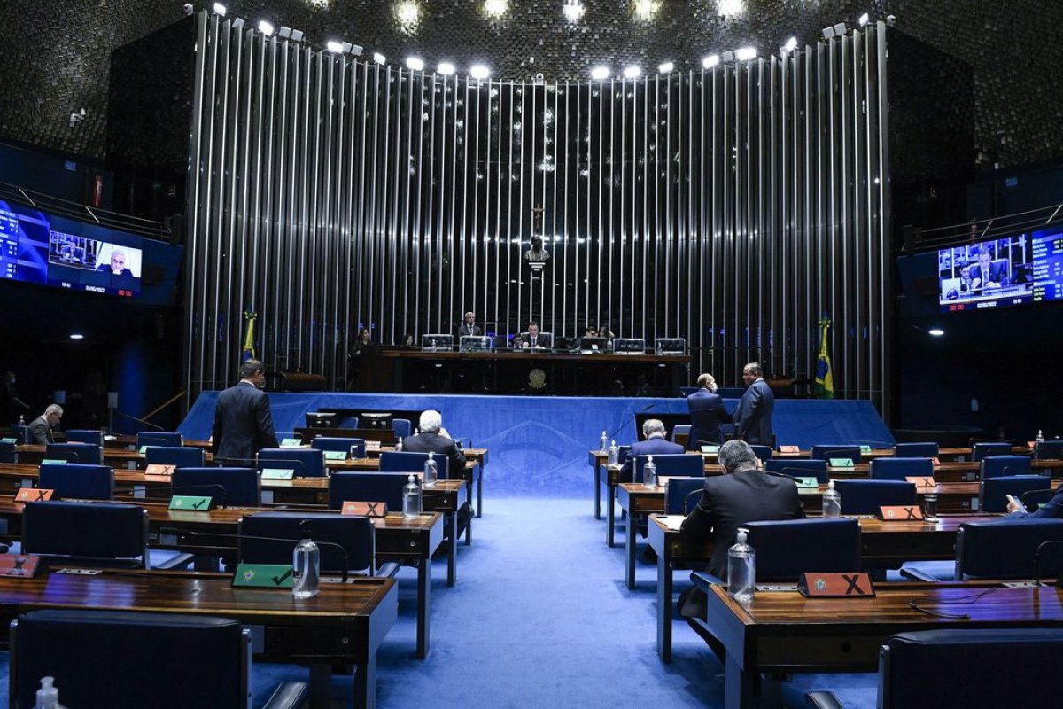 Senado aprova PEC que proíbe extinção de tribunais de contas