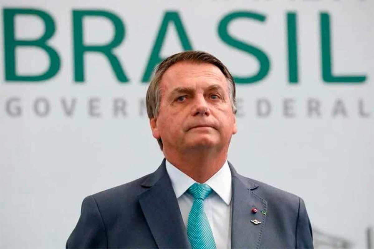  "Dói na alma", diz presidente Jair Bolsonaro a apoiadores em Brasília