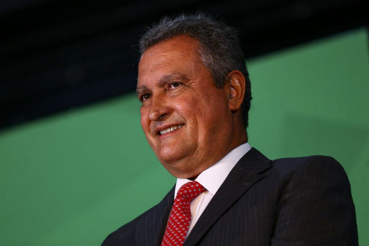 Jaques Wagner diz que Bahia está ''bem representada'' com Rui Costa na Casa Civil