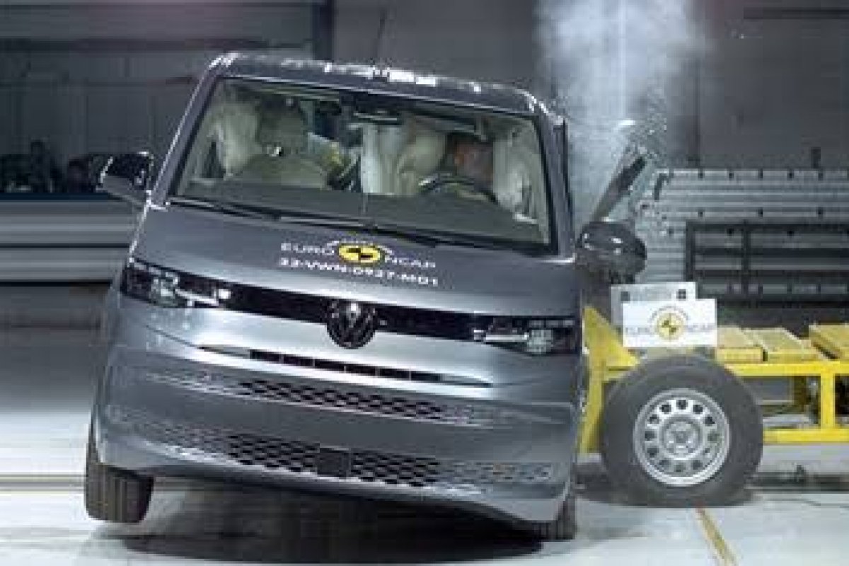 Kombi “elétrica”, ID.Buzz recebe nota máxima em teste de colisão 