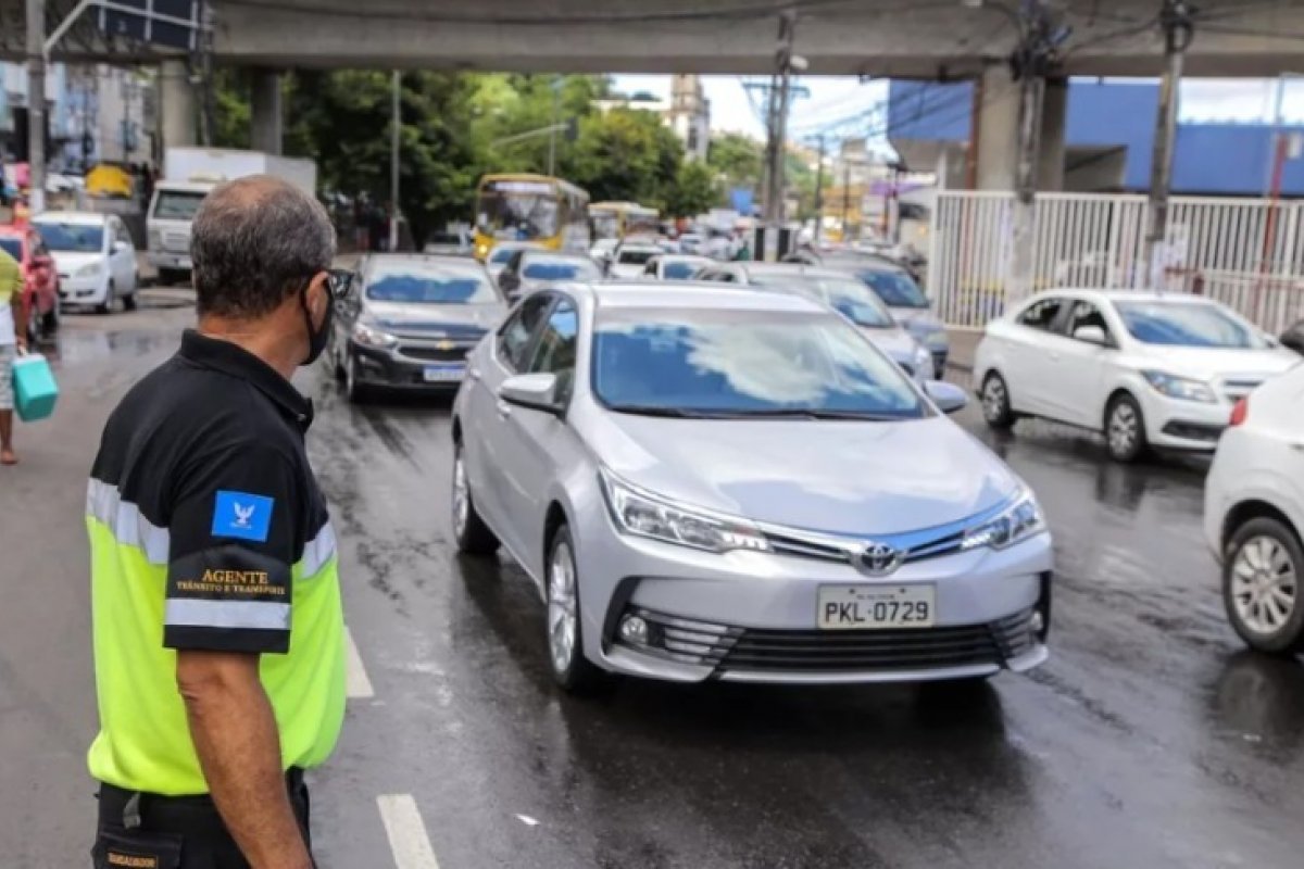 Trânsito no Comércio sofre alterações para a procissão em louvor a Santa Luzia 