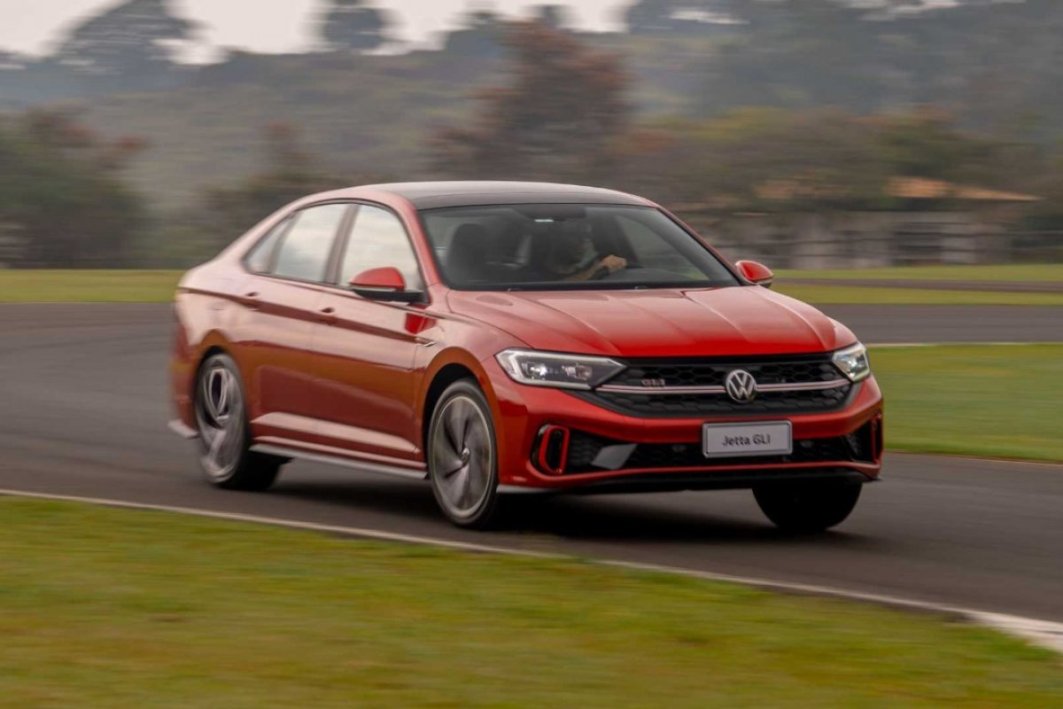 JETTA GLI chega à 2023 com pacote ADAS de segurança 
