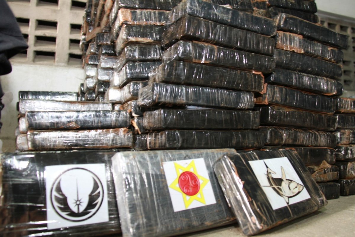 Mais de 1,5 tonelada da droga é apreendida em Salvador