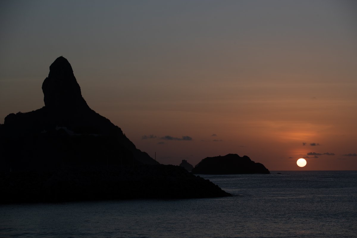 Oito voos diários todos os dias: Noronha agora tem muito mais opções de horários para quem sonha visitar a ilha! 