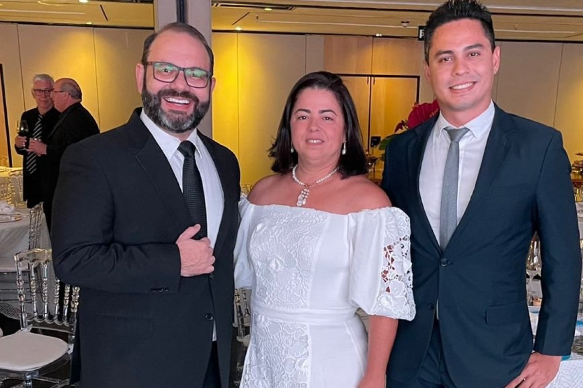 Victor Costa prestigia edição anual do Troféu Valmir Rosa Torres, o “Oscar do Turismo”, promovido pela ABAV! 