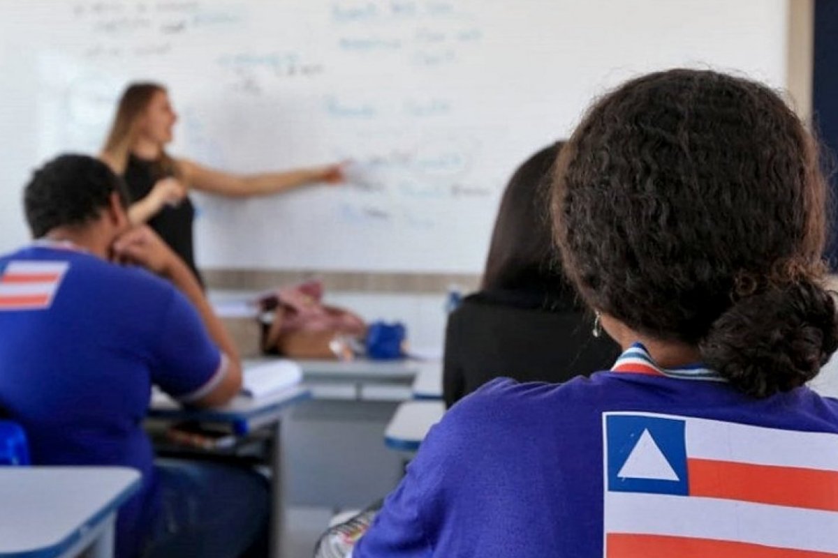 Matrícula na rede estadual de ensino da Bahia será entre 16 e 24 de janeiro de 2023