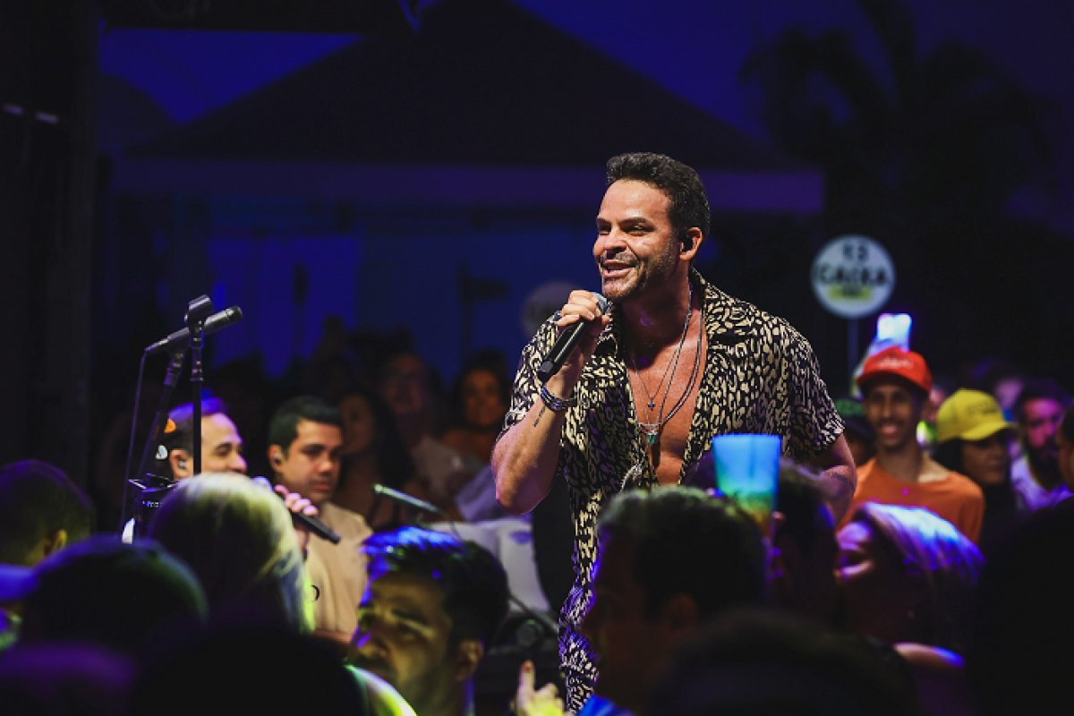 Alexandre Peixe comanda o Axézin de Natal no Pátio São Joaquim! 