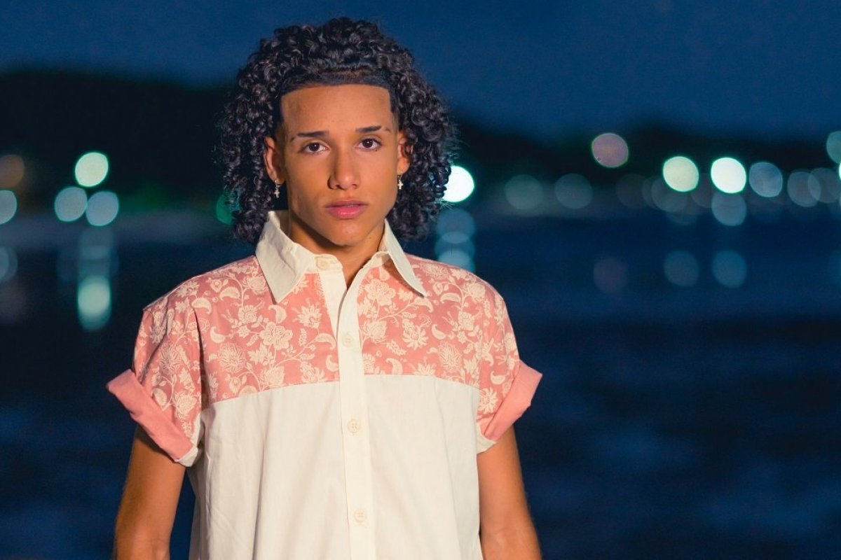 Theuzinho se apresenta em Salvador e Laje essa semana e confirma Réveillon na Ilha de Itaparica! 