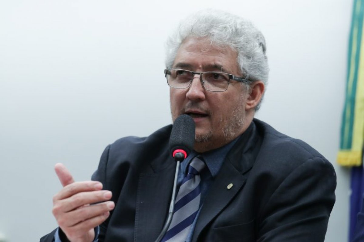 Regras de movimentação de policiais militares e bombeiros é aprovada por Comissão