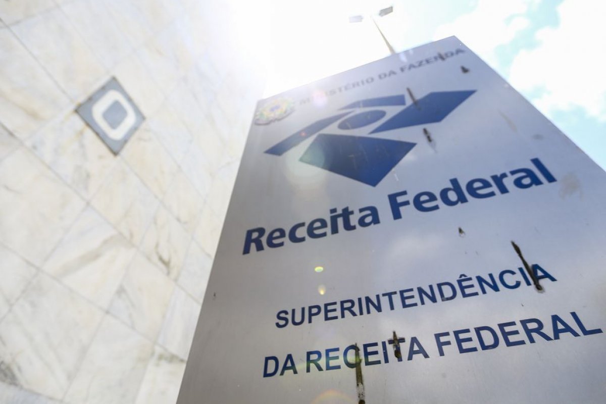 Regime de tributação de empresas brasileiros no exterior é renovado pelo MP