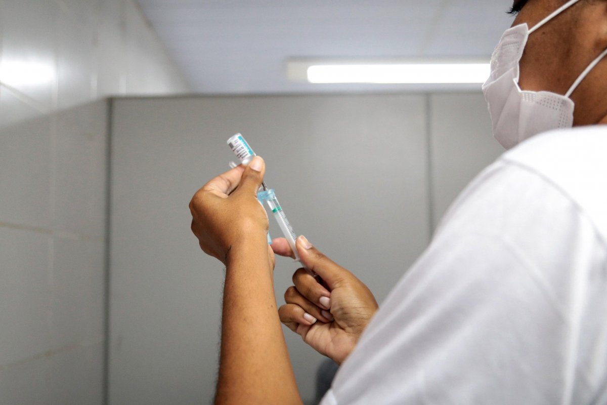 Vacinação contra a Covid-19 é suspensa neste fim de semana em Salvador