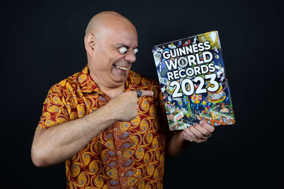Guiness World Records: brasileiro é o novo detentor do recorde de olhos mais esbugalhados do mundo