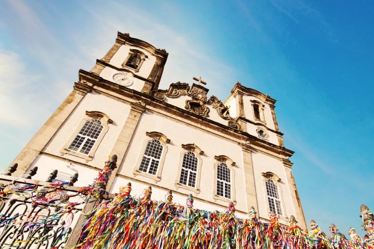 Missas marcam última sexta-feira de 2022 na Basílica do Senhor do Bonfim, em Salvador 