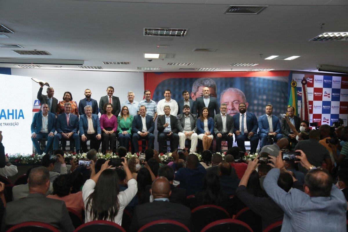 Jerônimo anuncia novos secretários nesta quarta (28)