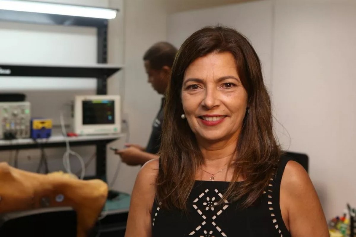 Conheça Adélia Pinheiro, a secretária de Saúde que foi realocada para Educação