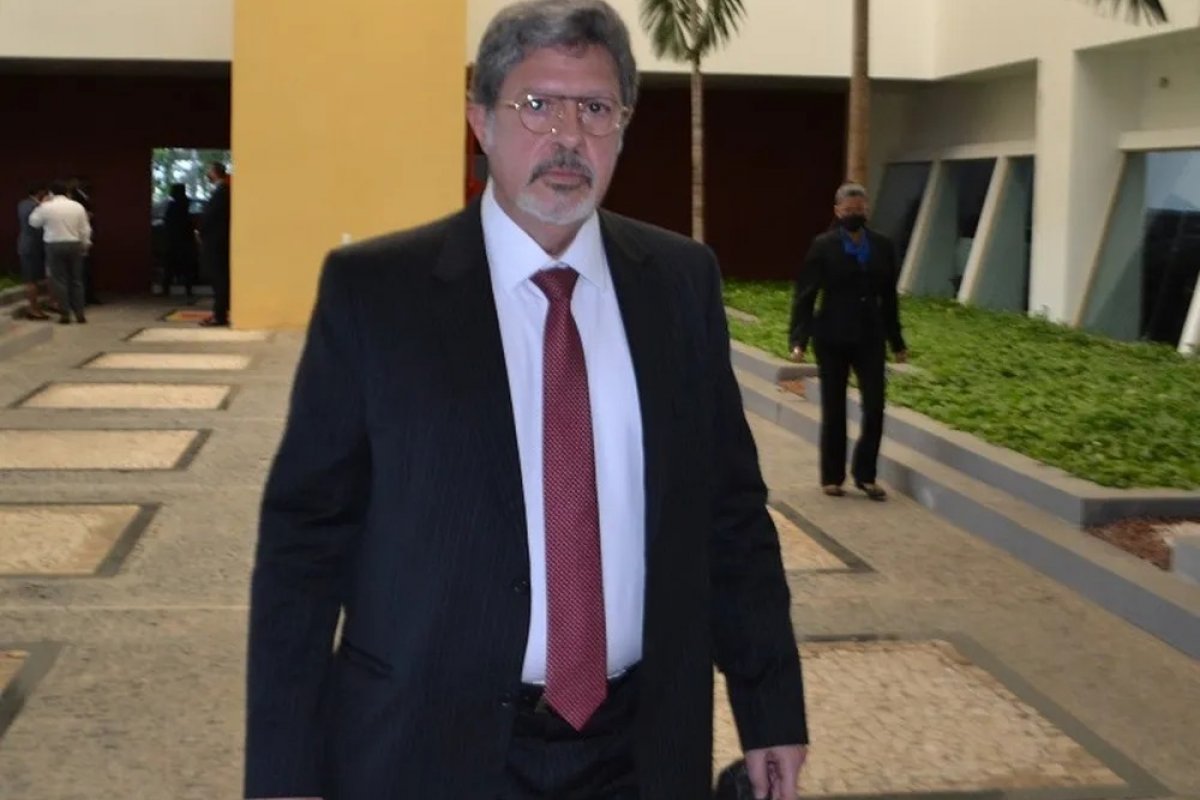 José Antônio Gonçalves é mantido como titular da Seap por Jerônimo; conheça 