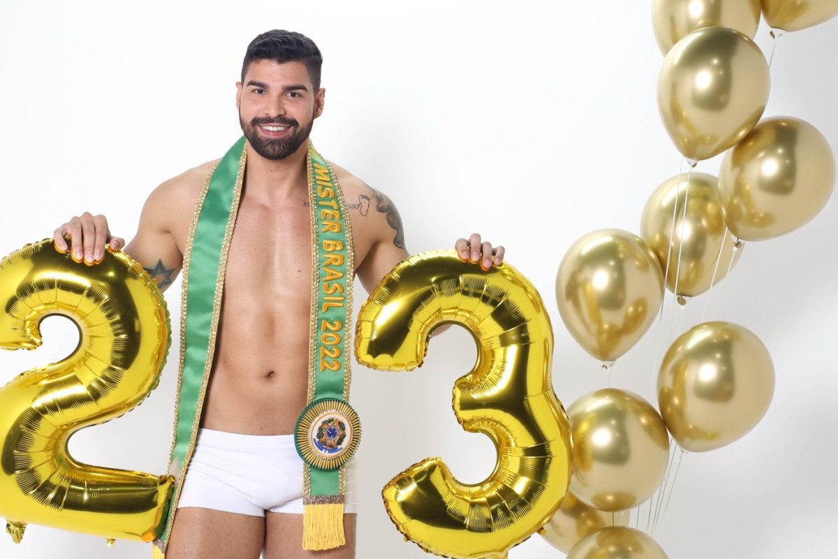 Primeiro Policial Civil eleito o homem mais belo do país ousa em ensaio fotográfico! 