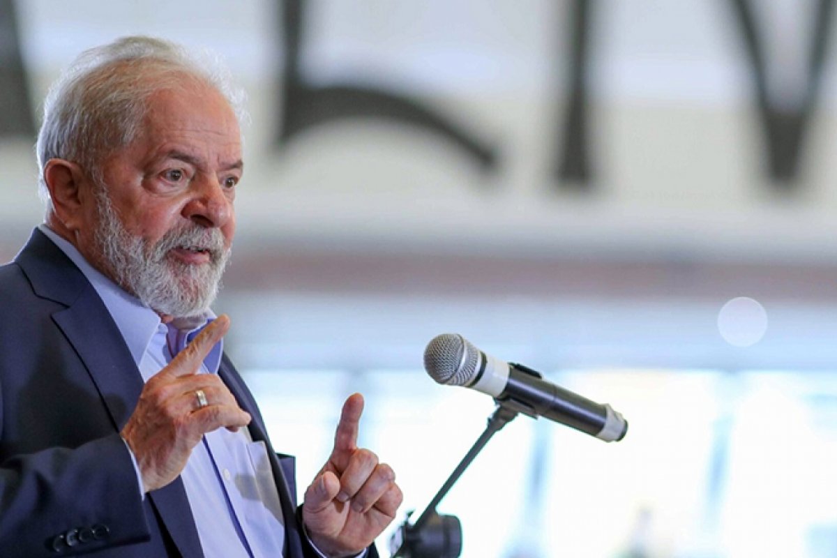 Lula revoga decreto assinado por Mourão que tirava R$ 5,8 bilhões da receita do governo