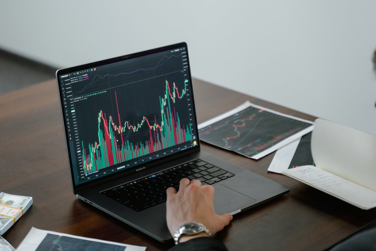 Bolsa brasileira tem movimentação de R$ 7,5 trilhões em 2022, afirma B3