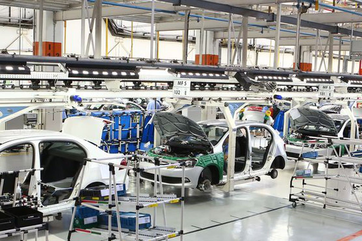 Produção de veículos tem alta de 5,4% em 2022, diz Anfavea