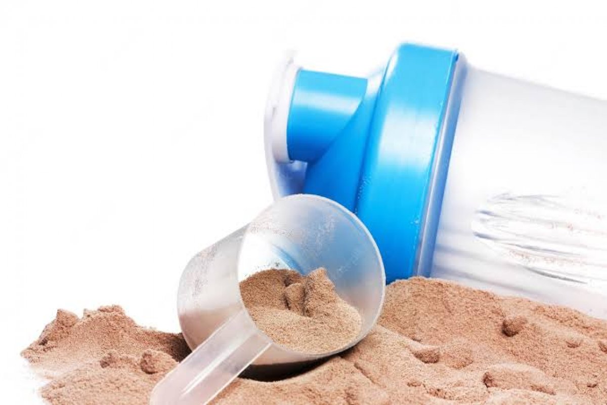Consumo de suplementos proteicos é cada vez mais popular no Brasil