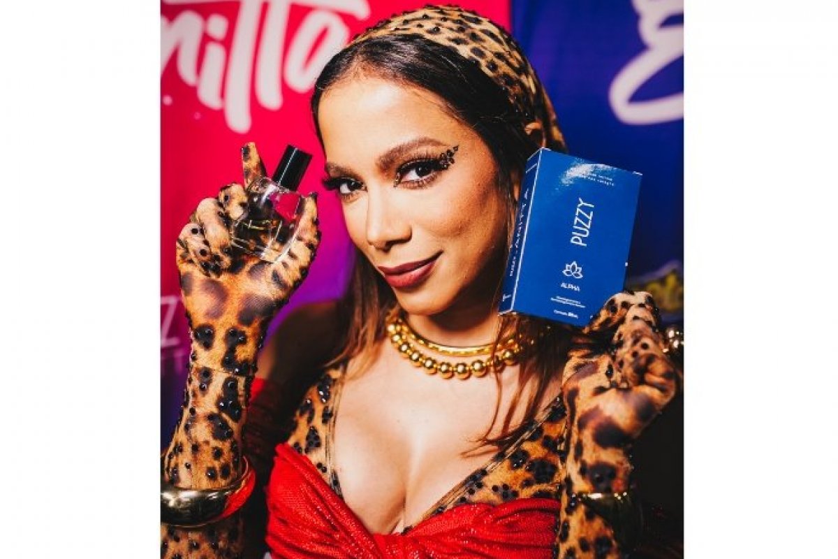 Anitta lança nova fragrância do seu perfume íntimo especial para o Carnaval! 