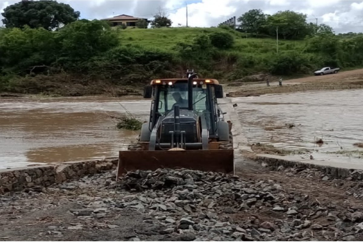 Bahia tem 45 municípios com situação de emergência decretada por causa das chuvas
