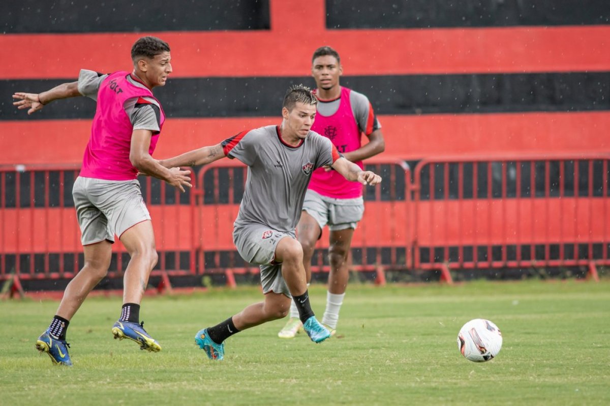 Vitória estreia nesta quinta-feira (12) no Campeonato Baiano 