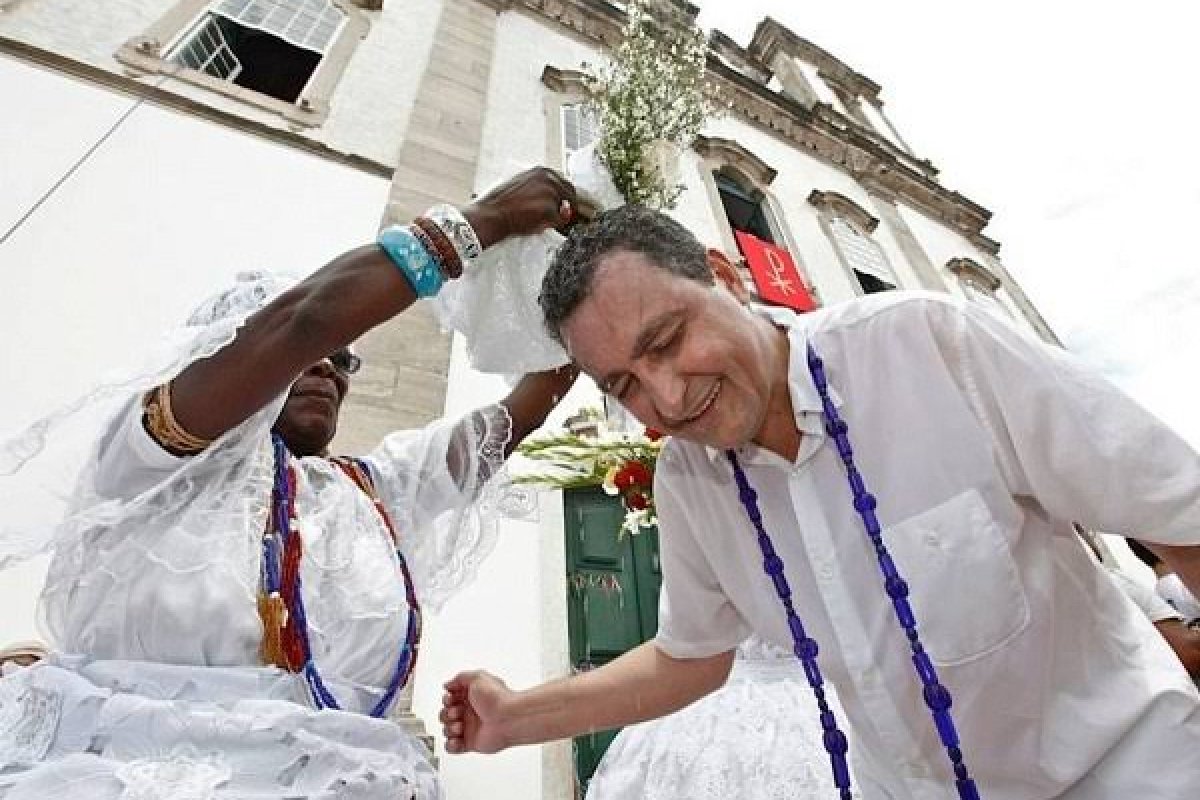 Rui Costa faz homenagem à Lavagem do Bonfim em suas redes sociais 
