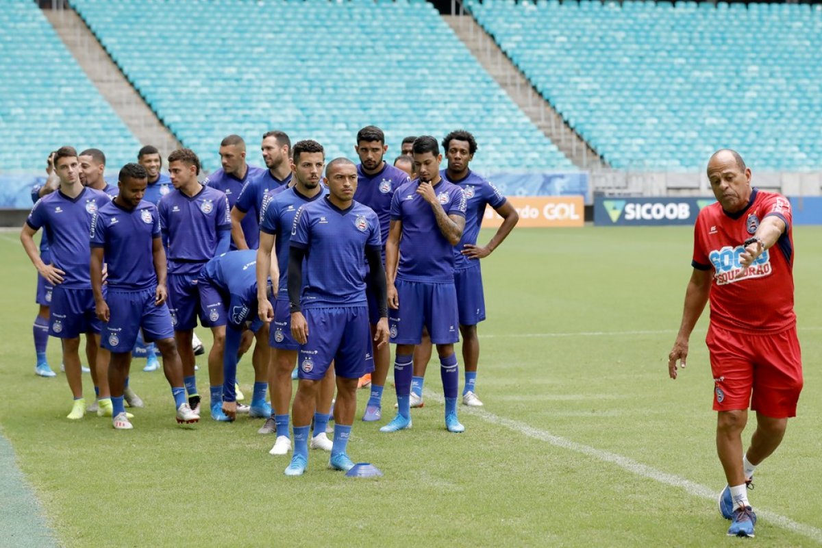 Com Libertadores distante, Bahia quer vencer Galo para garantir Sul-Americana
