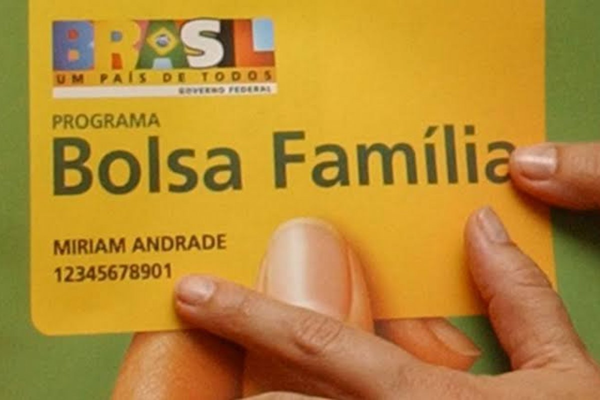 Governo vai recadastrar 2,5 milhões de beneficiários do Bolsa Família por suspeita de fraude