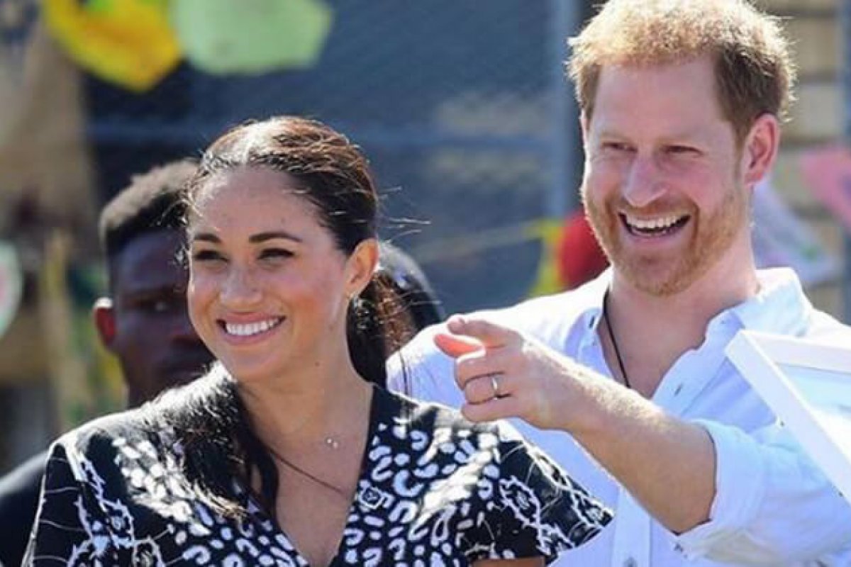 Livro do príncipe Harry levanta rumores sobre Meghan Markle planejar lançar própria autobiografia