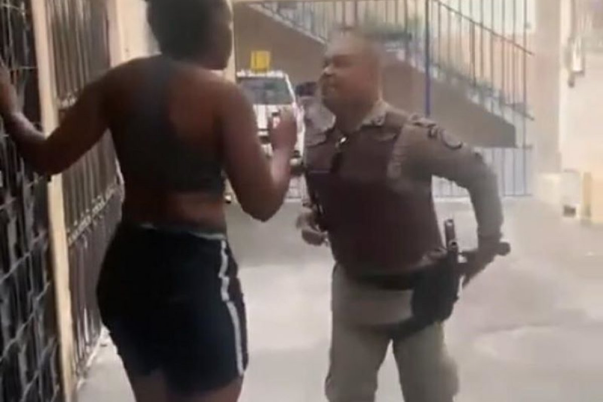 Vídeo: Ministério Público apura investigação contra PM que agrediu mulher em Salvador
