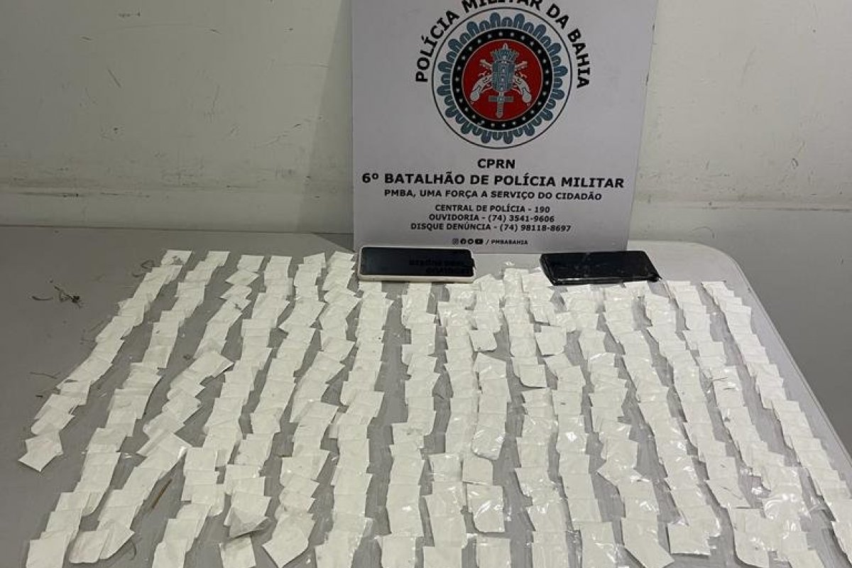 Polícia Militar apreende mais de 370 porções de cocaína em Andorinha, na Bahia
